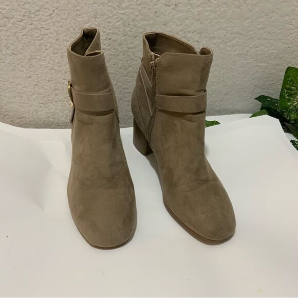 Kelly & Katie ankle boots buckle zip tan suede women size 8 - Picture 1 of 12